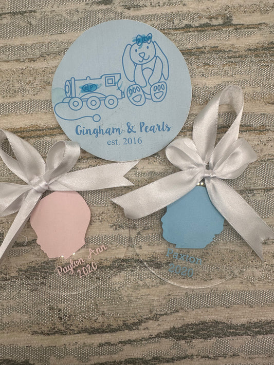 Personalized Acrylic Silhouette Ornament – Boy or Girl Christmas Tree Decoration with White Ribbon