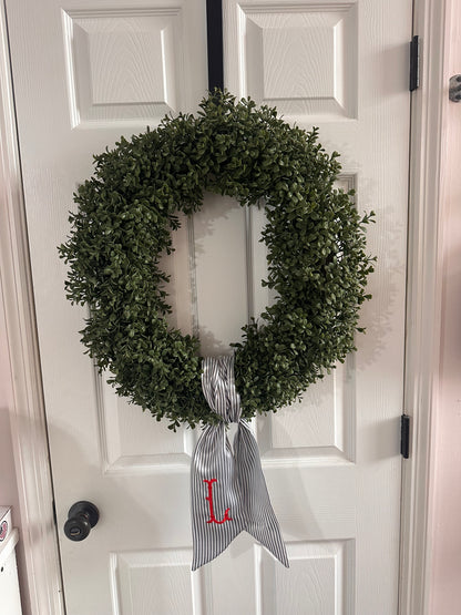 Black and white wreath sash
